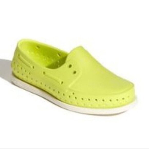 NATIVE Toddler Howard Yellow Boat Slip-On Shoes Size C5 - Picture 1 of 7